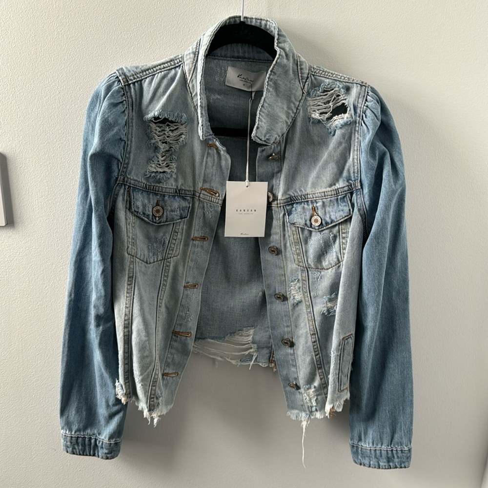 Kancan Los Angeles puff sleeve, distressed denim jacket. NWT. Size medium.